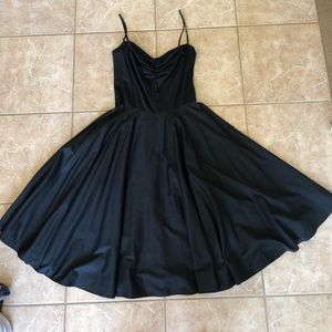WHBM Cute black swing dress!